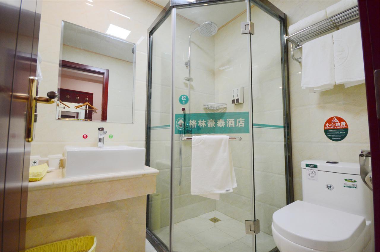 格林豪泰山东省临沂市平邑县蒙阳路家成快捷酒店 外观 照片
